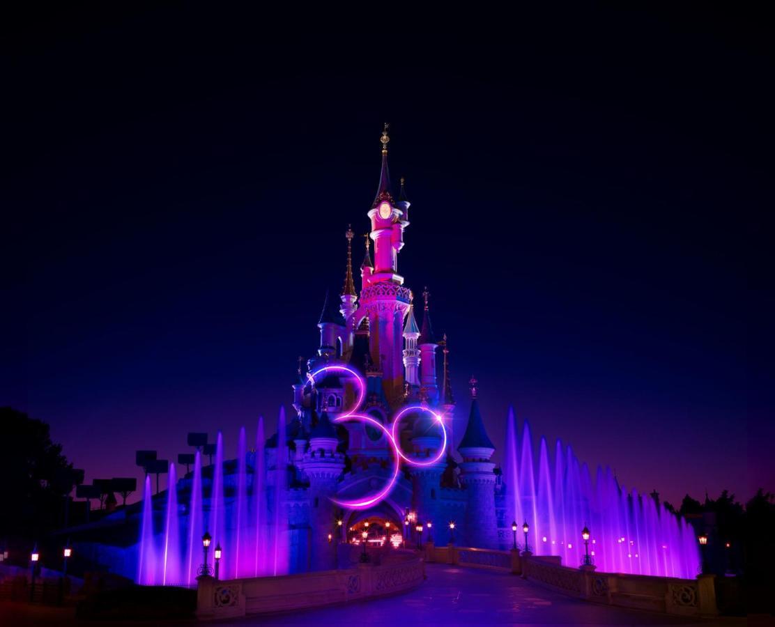 Private House Near Disneyland Монтеврен Екстериор снимка